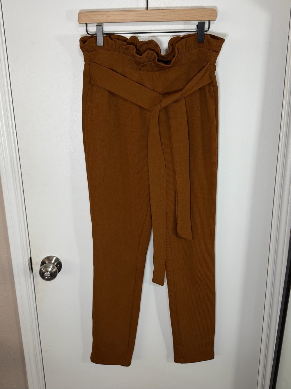 High-Waist Paperbag Tie-Waist Pants - L